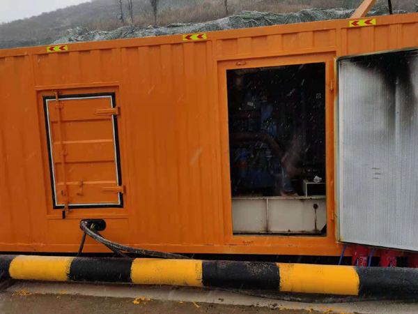 苏尼特左发电机出租 柴油发电机组电压低报警怎么办?