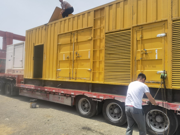 苏尼特左发电机出租100KW发电机需要什么规格的电缆线?